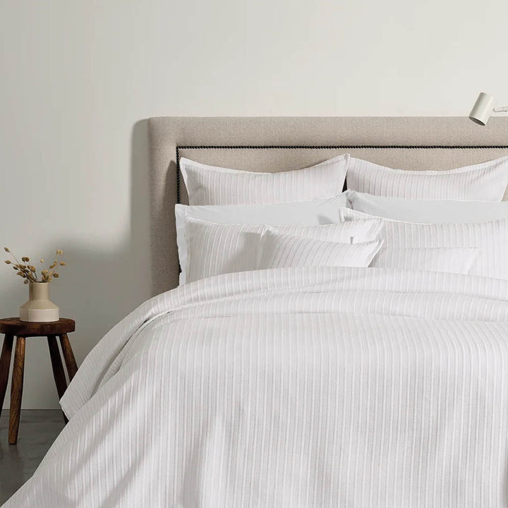 Evora White Cotton Coverlet Set