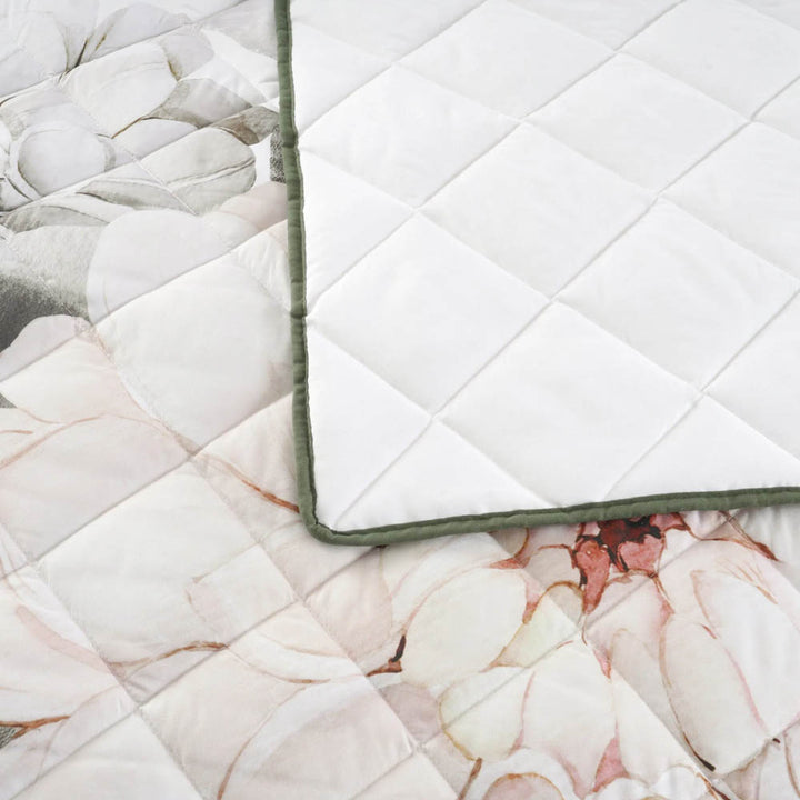 Giselle Floral Coverlet Set
