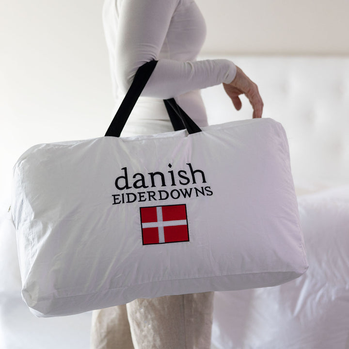 Siesta duck down doona in carry bag – Danish Eiderdowns premium feather quilt packaging