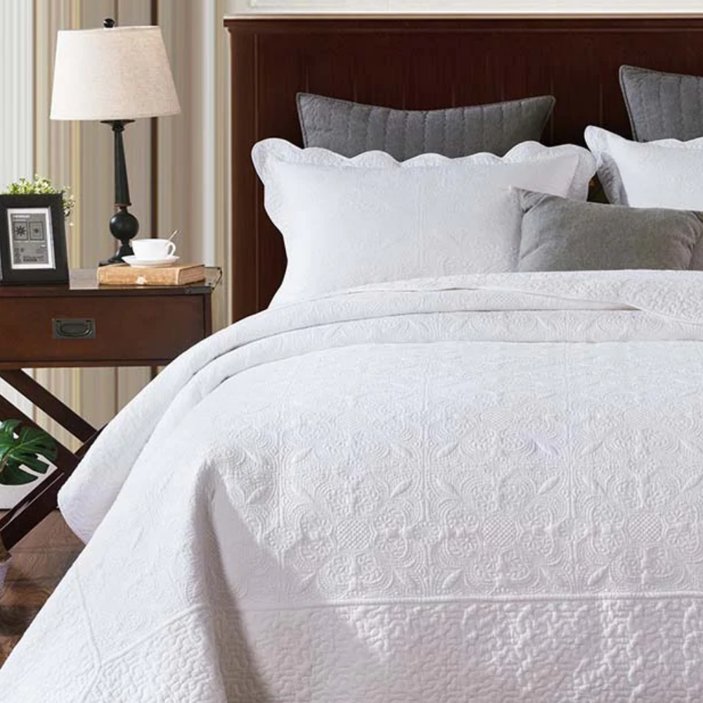 Antique White Cotton Coverlet Set The Bedspread Shop