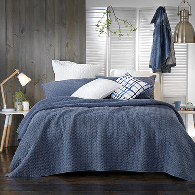 Sleep Comfortably with Our Luxurious Bed Linen in Melbourne from The Bedspread Shop