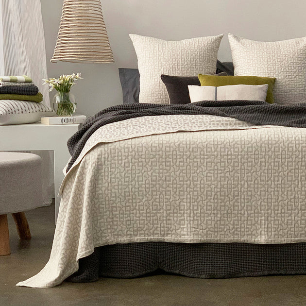 Looking For Quality Super King Bed Linen? The Bedspread Shop