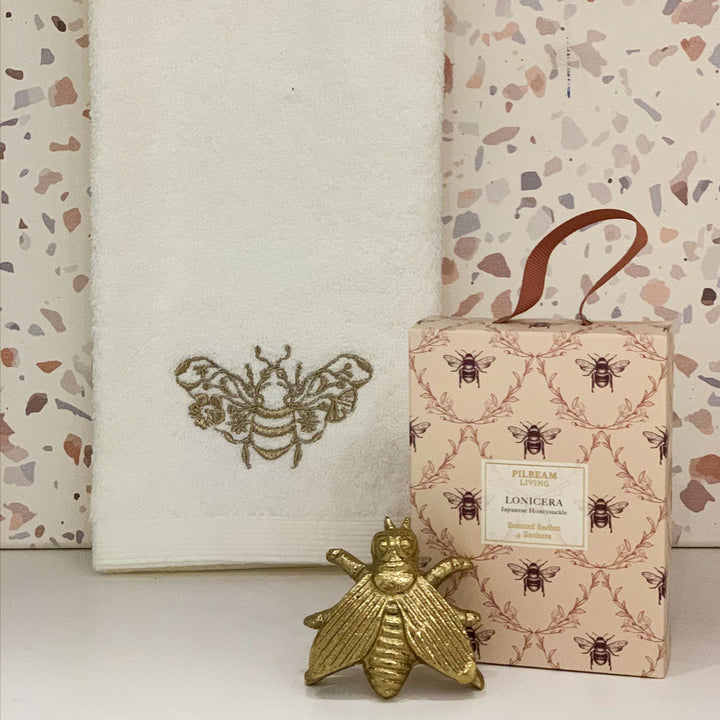 Beebee hand towel