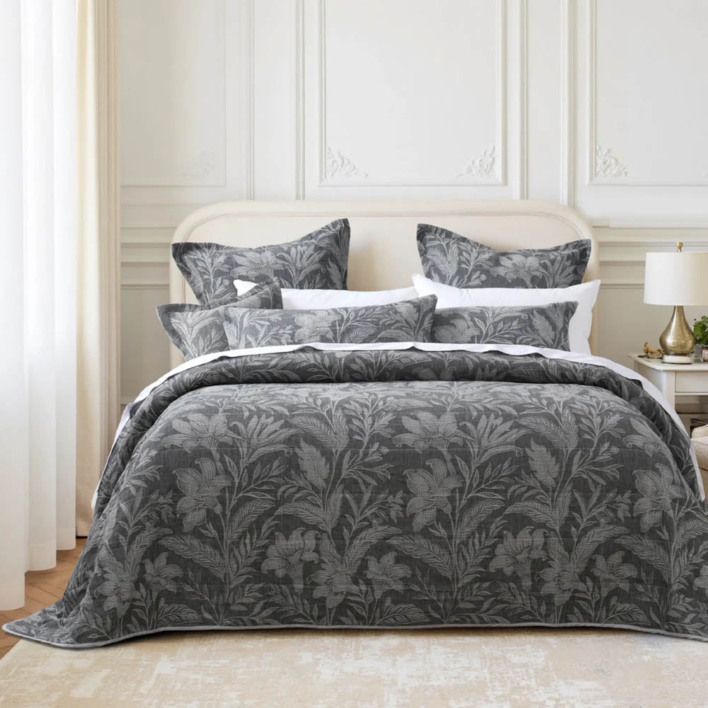 Maidstone Grey Bedspread Set