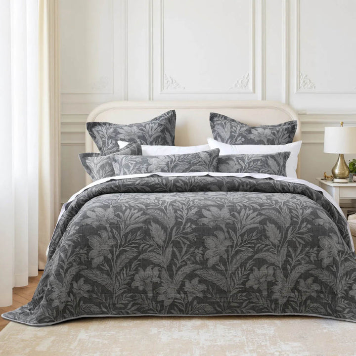 Maidstone Grey Bedspread Set