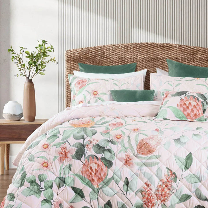 Sidney Protea Blush Bedspread Set