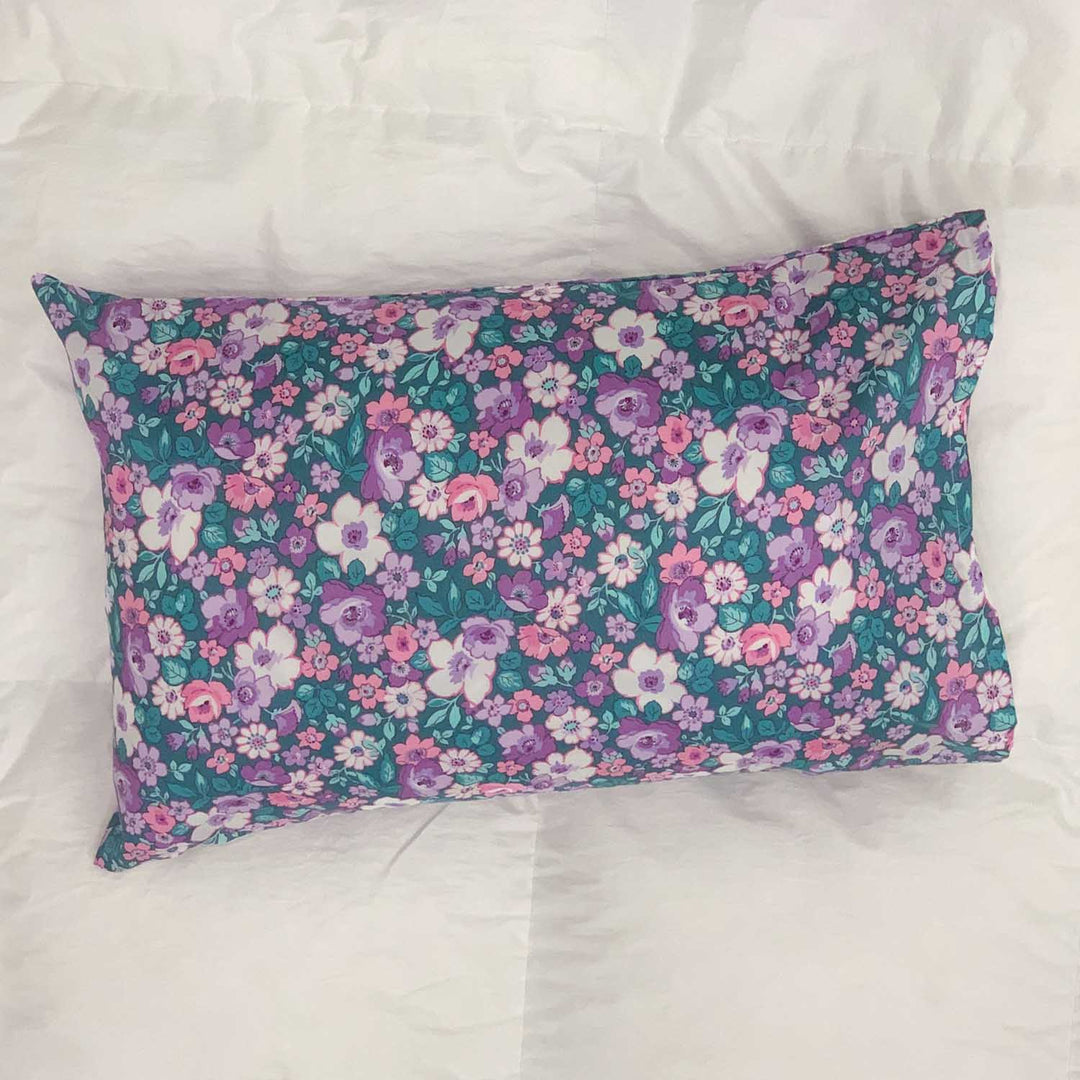 Liberty Hedgerow TRAVEL Pillowcase – The Bedspread Shop