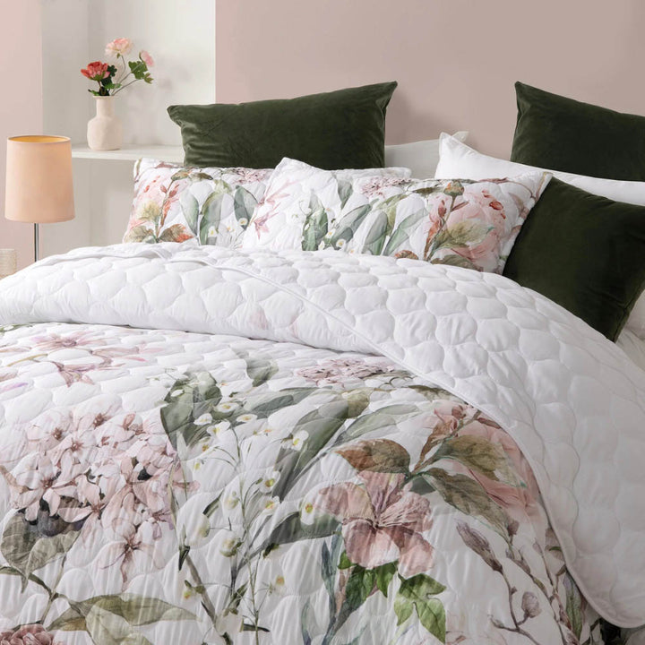 Lorna Floral Bedspread Set