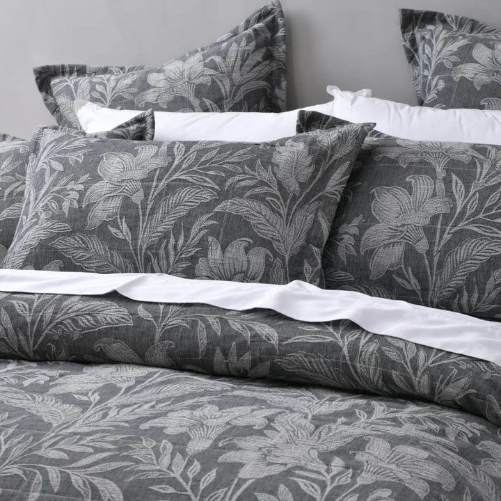 Maidstone Grey Bedspread Set