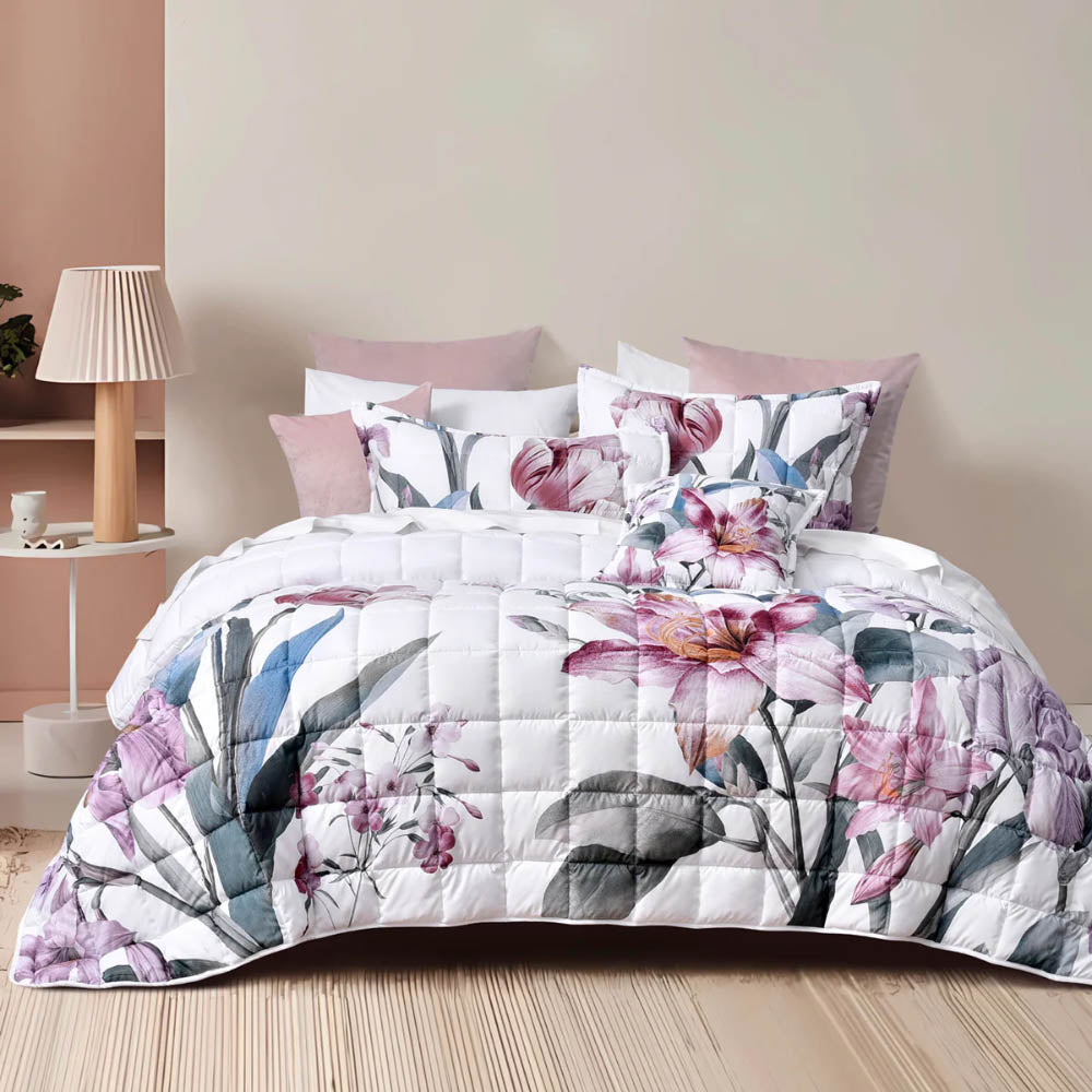 Carmela Quilted Bedspread Set