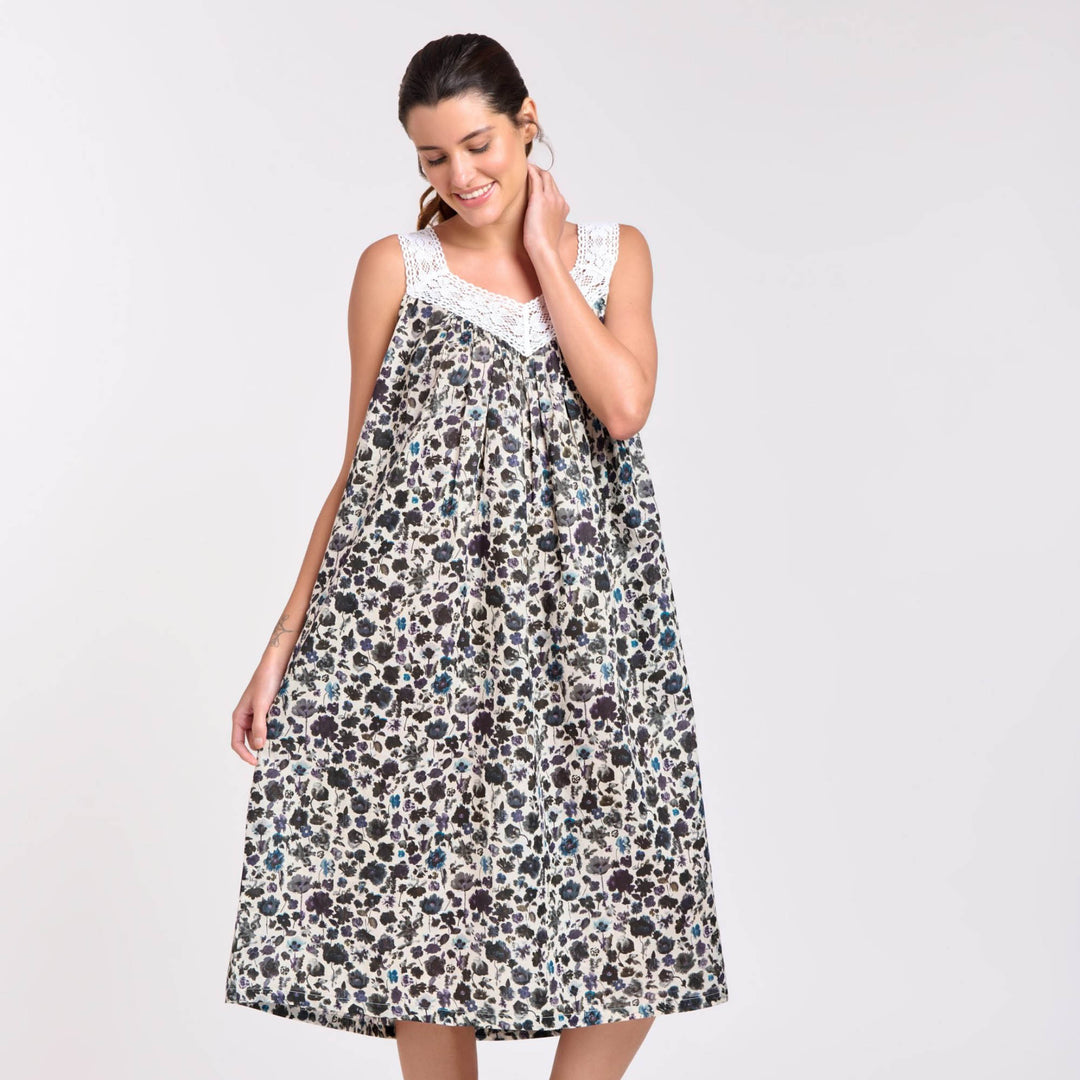 Violet V-neck Lace Cotton Nightie