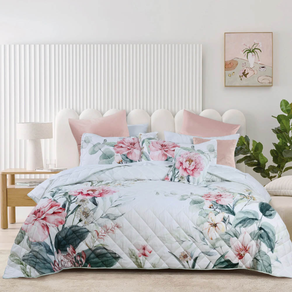 Coleraine Floral Bedspread Set