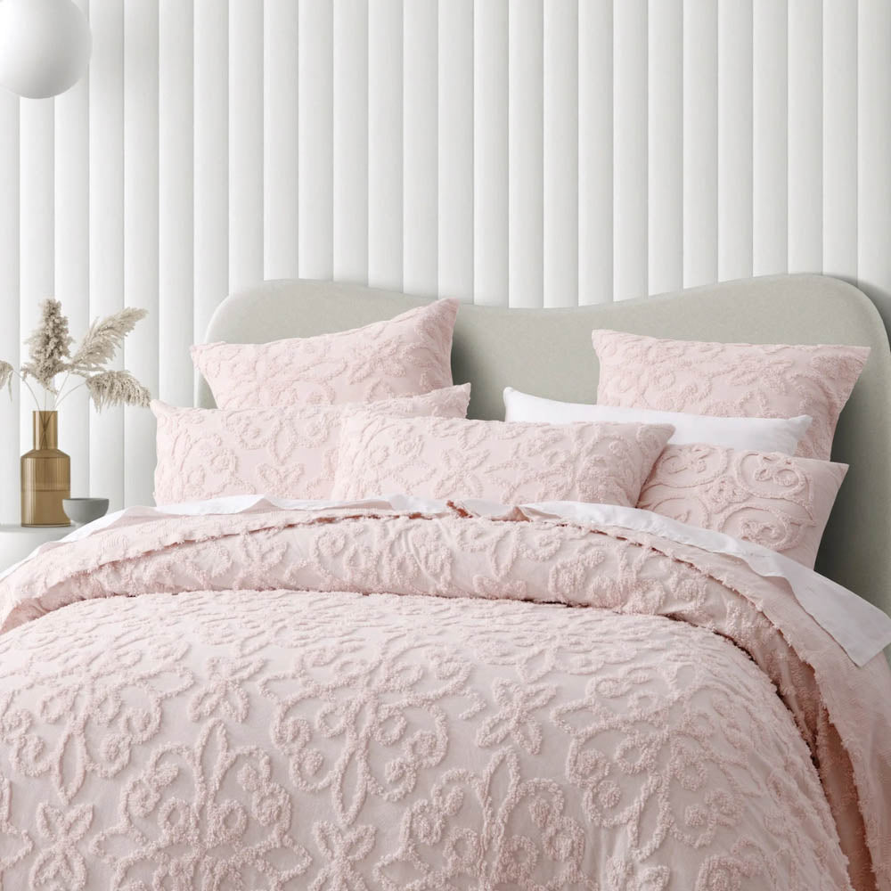 Ella Blush Bedspread Set