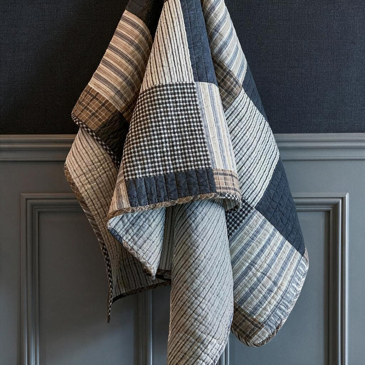 Ticking Quilted throw Natural