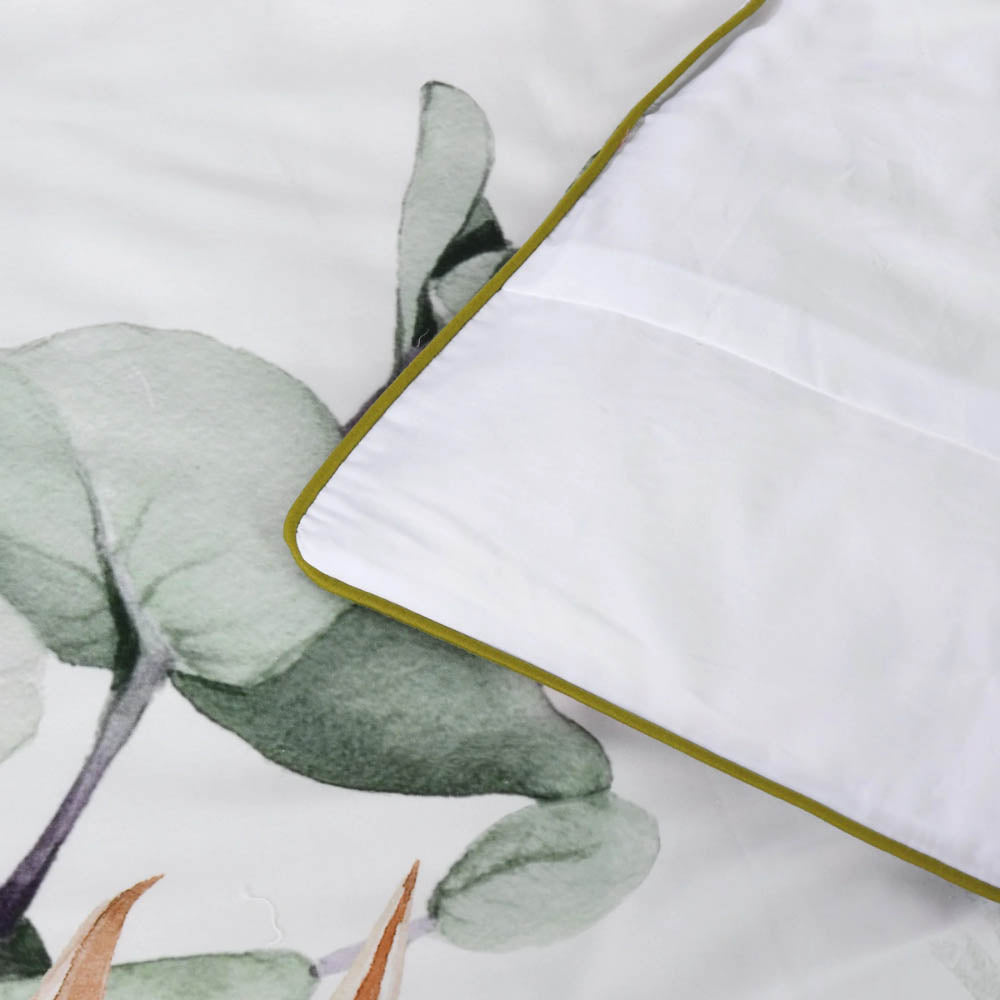 Helensvale Floral Quilt Cover Set