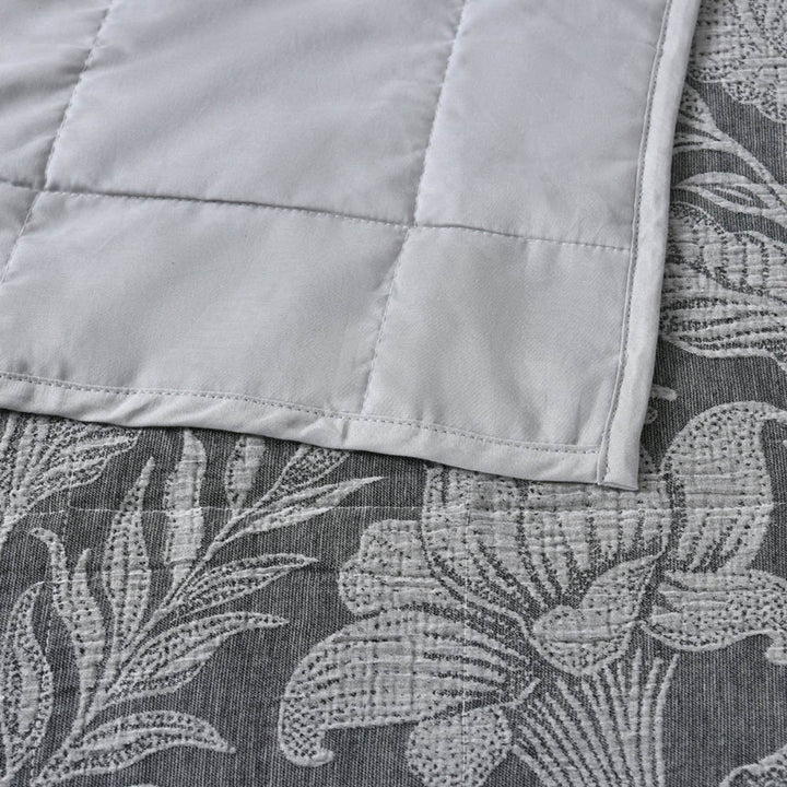 Maidstone Grey Bedspread Set