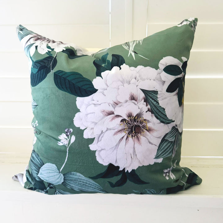 Magnolia Velvet Cushion Cover