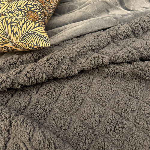 Mansfield cosy sherpa blankets