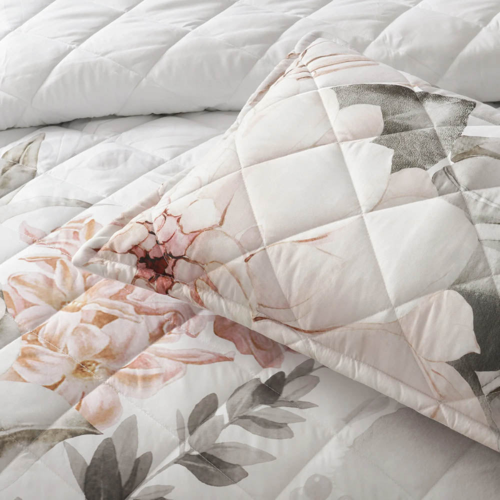 Giselle Floral Coverlet Set