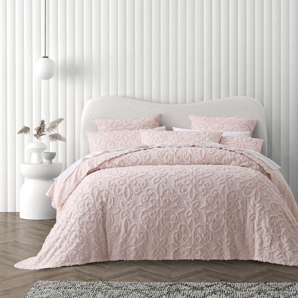 Ella Blush Bedspread Set