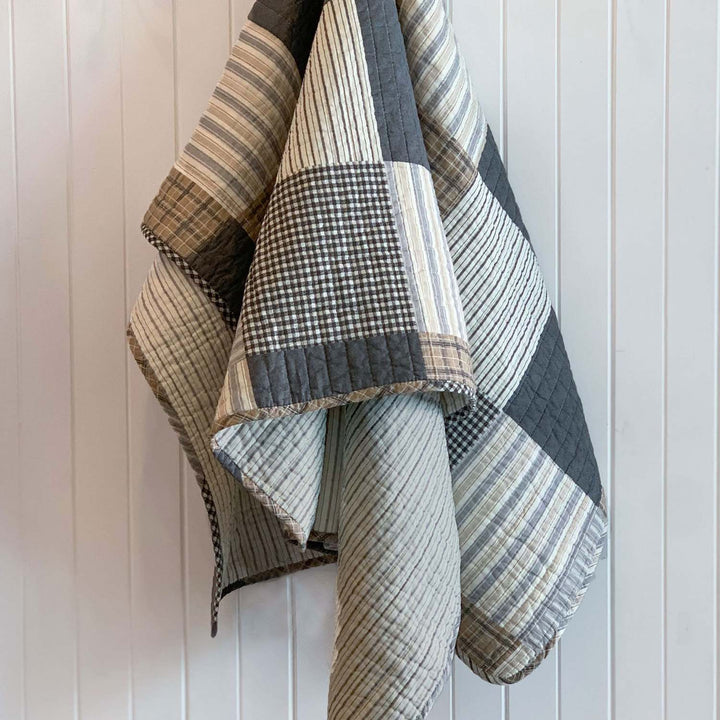 Ticking Quilted throw Natural