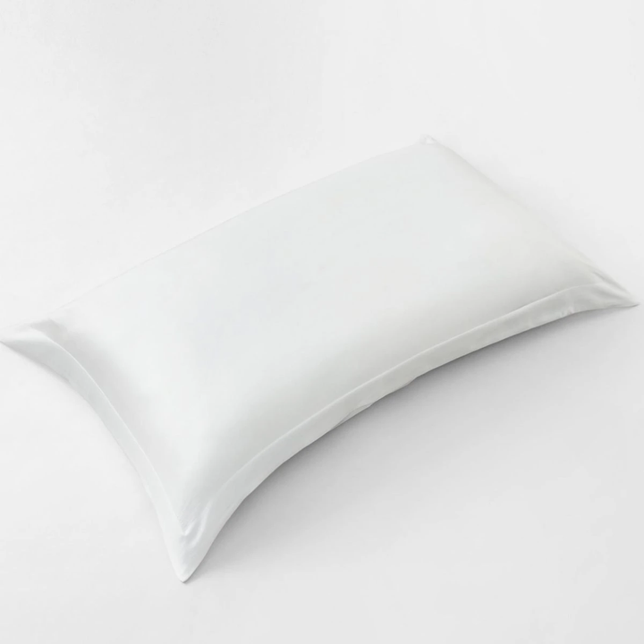 Tailored White Silk Pillowcase