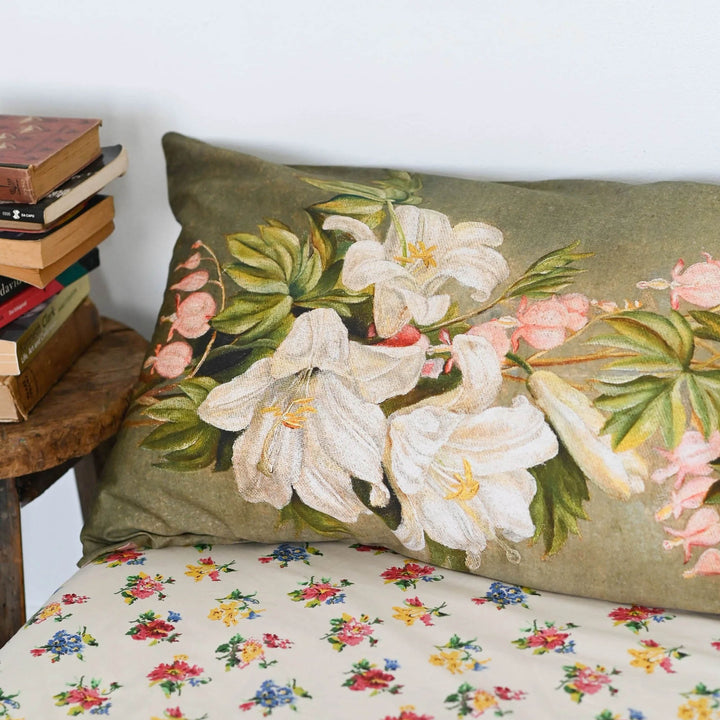 Lilies Pillowcase Set