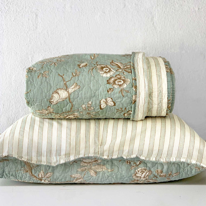Trellis Quilted cotton Throw