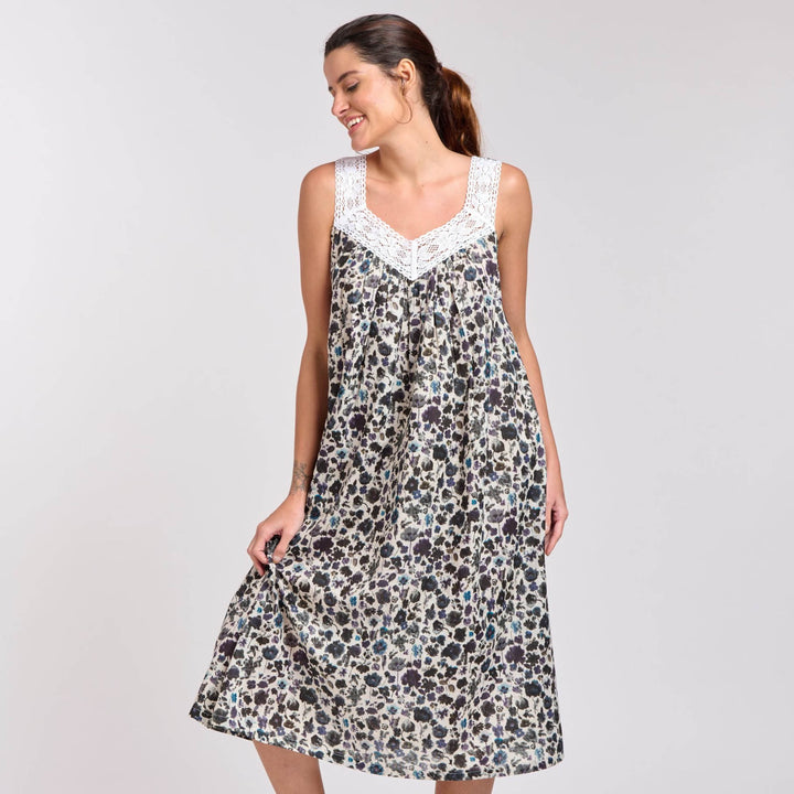 Violet V-neck Lace Cotton Nightie